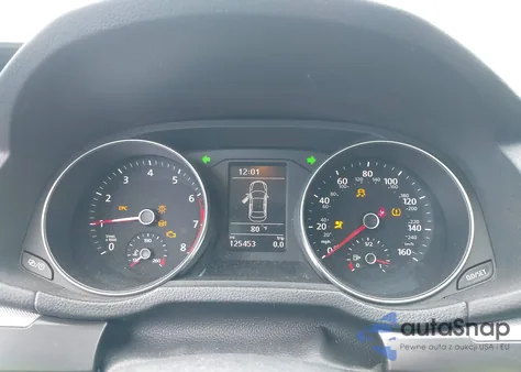 2017 Volkswagen Passat 1.8T R-Line z USA, uszkodzony, nr VIN 1VWDT7A32HC082668